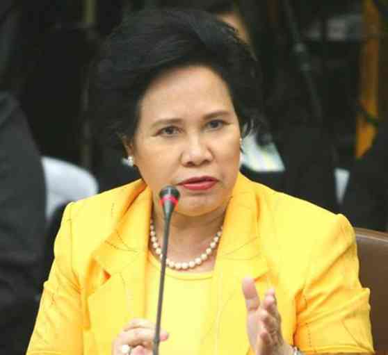 Senator Santiago wants liquor vendors to assist inebriated patrons image