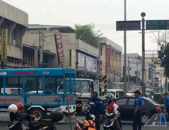 Legal Eagle: Is filming a traffic apprehension a wiretapping offense? image