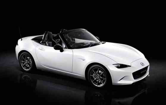 Mazda unveils the MX-5 RS in Japan image