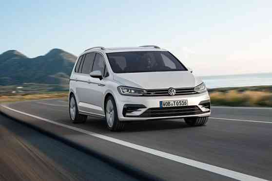 2016 Volkswagen Touran gets R-Line package image