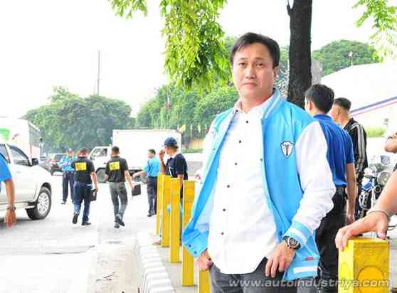 Francis Tolentino resigns as MMDA chief image