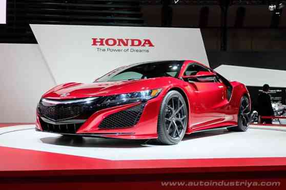 Tokyo 2015: Honda unveils 2016 NSX for Japan image