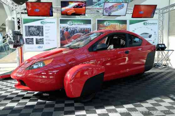 Los Angeles 2015: Elio Motors launches the P5 prototype image