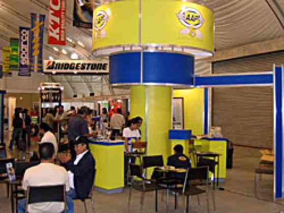 AAP celebrates 75th anniversary with auto show, 2005 Motoring Awards image