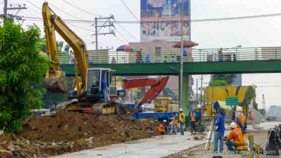 MMDA suspends all road repairs starting December 14, 2015 image