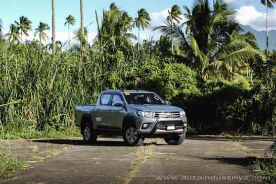 2015 Toyota Hilux 2.4G 6MT image