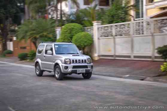 2015 Suzuki Jimny 1.3 MT image