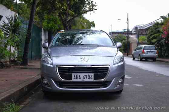 2015 Peugeot 5008 2.0 HDi Allure image