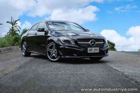 2016 Mercedes-Benz CLA 250 4MATIC AMG Line image