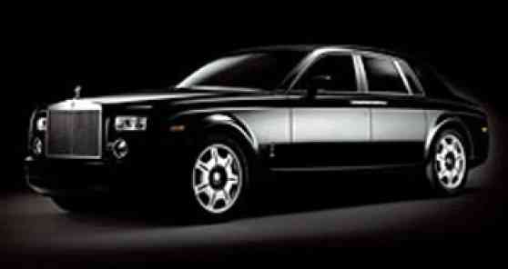 The Rolls-Royce Phantom Black image