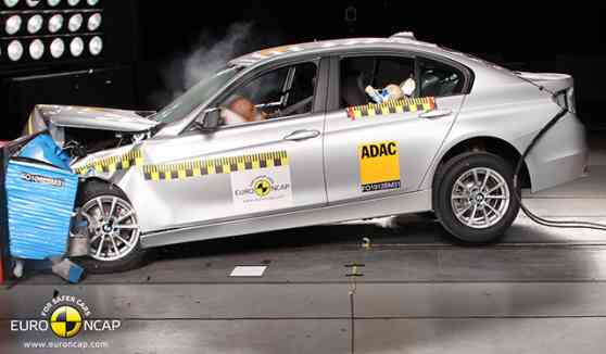 Lawmaker pushes for National Automotive Safety Administration image