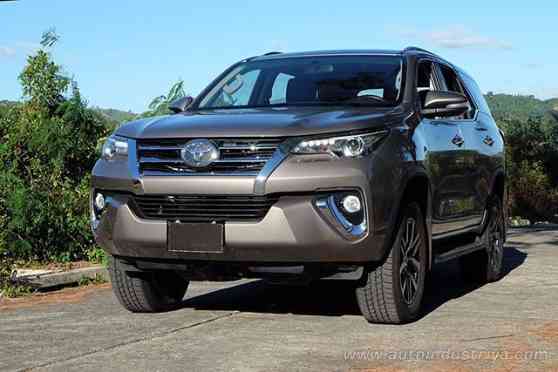 2016 Toyota Fortuner launched in the Philippines image