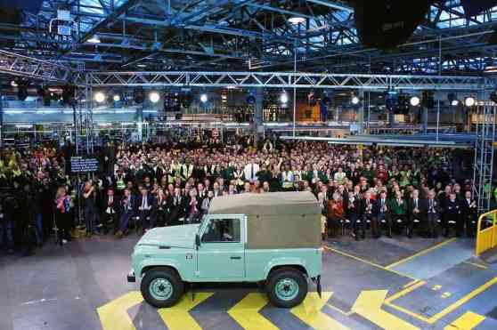 Land Rover ends Defender production after 68 years image