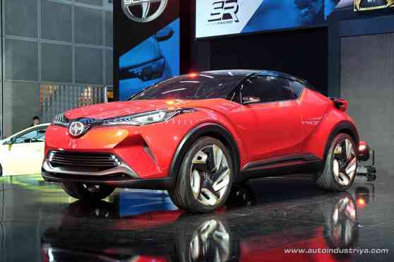 Production-ready Toyota CH-R to debut in Geneva image