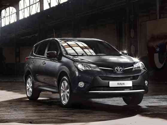 Toyota recalling 2.87M vehicles worldwide for seatbelt issue image