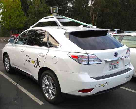 Google Self-Driving Car hits bus, company bears "some responsiblity" image