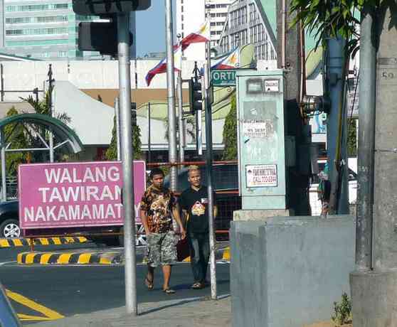 MMDA intensifies drive versus jaywalking image