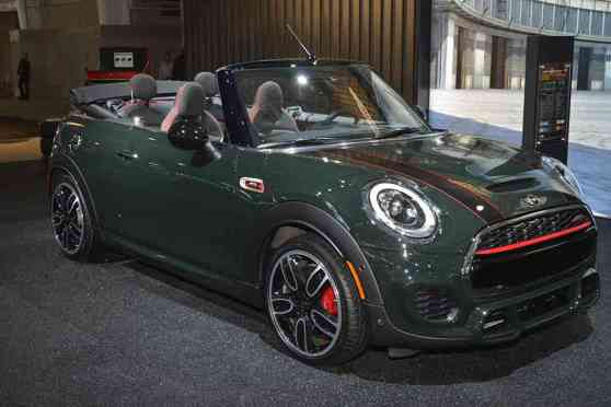 New York 2016: Next-gen Mini John Cooper Works Convertible debuts image