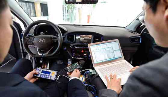 Hyundai boosts connected car tech by partnering with major IT firm image