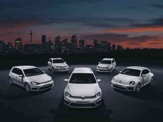 Volkswagen overtakes Toyota in global sales image