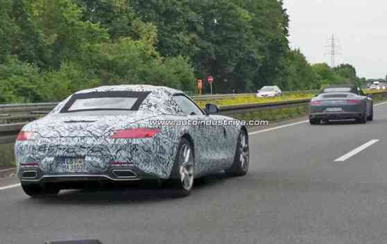 Spied: Mercedes-AMG GT Roadster caught testing at the Autobahn image