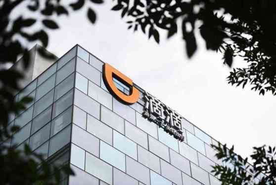 Uber China merges with transport rival Didi Chuxing  image