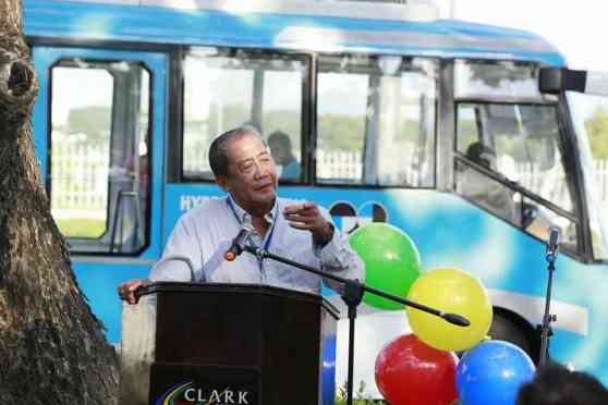 Transport hub to rise in Clark, Pampanga image