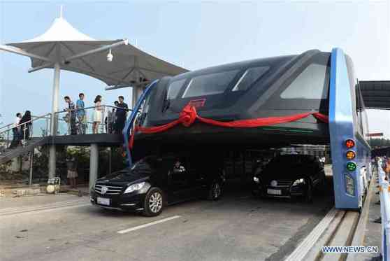 China's Transit Elevated Bus Concept now a reality image