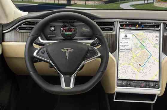 Tesla upgrades Autopilot for better signal processing image
