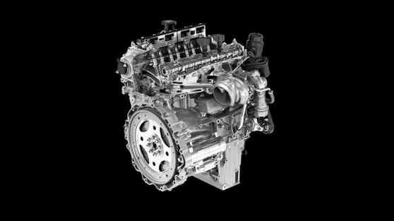 Jaguar announces new Ingenium engine and Transcend gearbox image