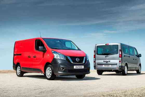 Nissan NV300 midsize van unveiled at IAA 2016 image