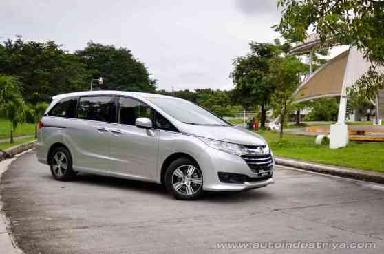 2016 Honda Odyssey EX image