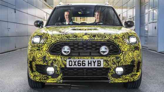 2017 Mini Countryman hybrid teased image