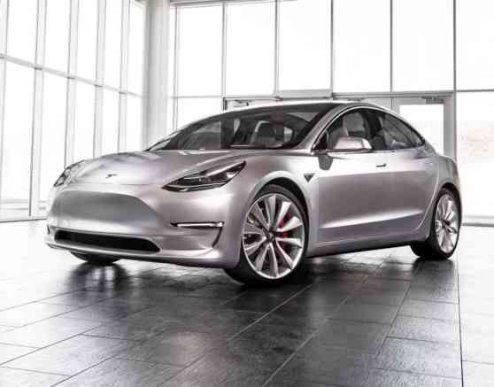 Current and future Tesla models to get new Autopilot system image