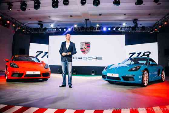 Porsche PH rolls out 2017 718 Boxster and 718 Cayman image