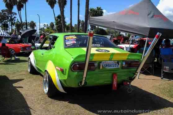 Senator files bill to ban noisy mufflers on cars, motorcycles image