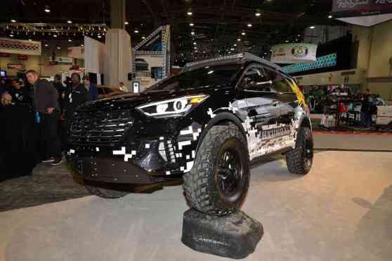 SEMA 2016: Hyundai, reveals nitrous-powered Santa Fe concept image