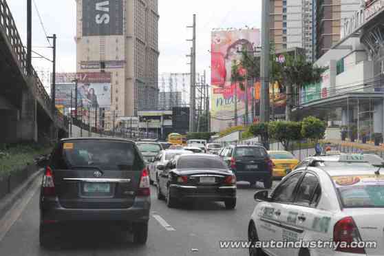 PNP-HPG to focus on other roads, MMDA in charge of EDSA again image