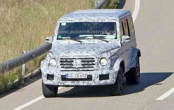 Spied: Next-gen Mercedes-Benz G-Class spotted for the first time image