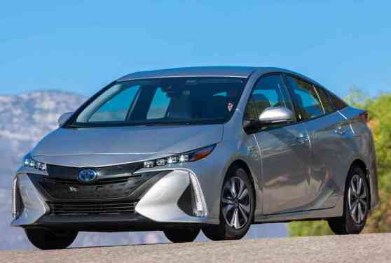 Report: Toyota to develop a longer lasting EV battery image