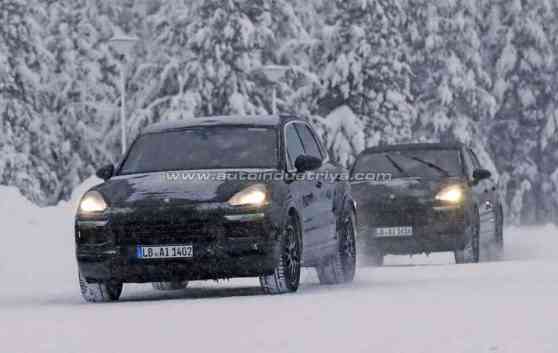 Spied: Next-gen Porsche Cayenne begins winter testing image