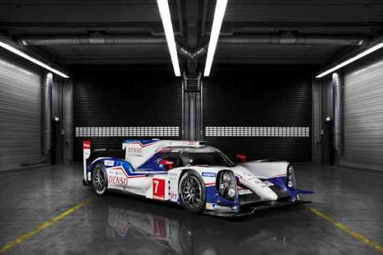 Toyota TS040 Hybrid revealed for 2014 FIA WEC, Le Mans image