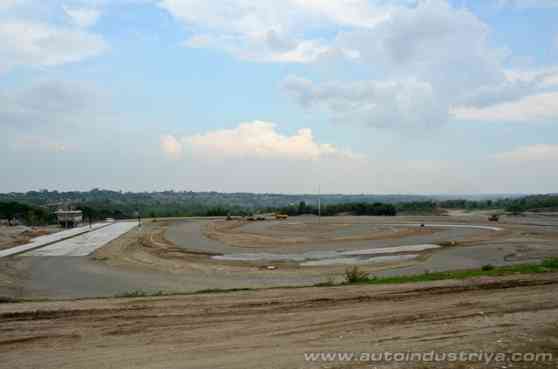 The inside line on the new Tarlac Circuit Hill racetrack image