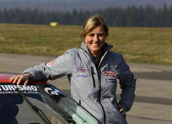 Sabine Schmitz to make WTCC debut image
