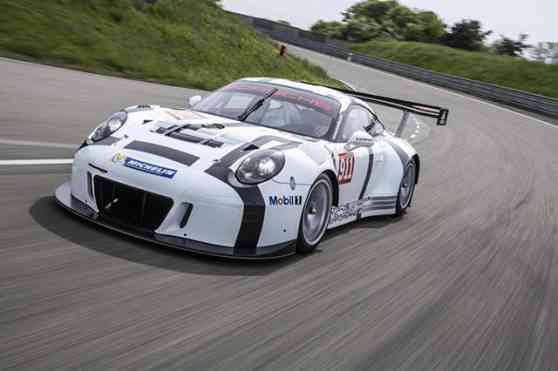 Porsche reveals their next-generation 911 GT3 R race car image