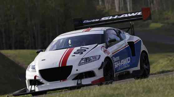 Honda CR-Z suits up for 2015 Pikes Peak image