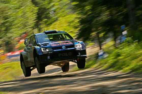 WRC 2015: Latvala leads Volkswagen's 1-2 win at Rally Finland image