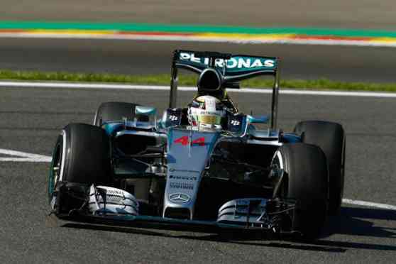 Lewis Hamilton leads Mercedes-AMG 1-2 in 2015 Belgian GP image