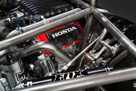 Honda teases off-road racer for 2015 Baja 1000 image