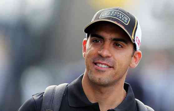 Pastor Maldonado to continue driving for Lotus F1 in 2016 image